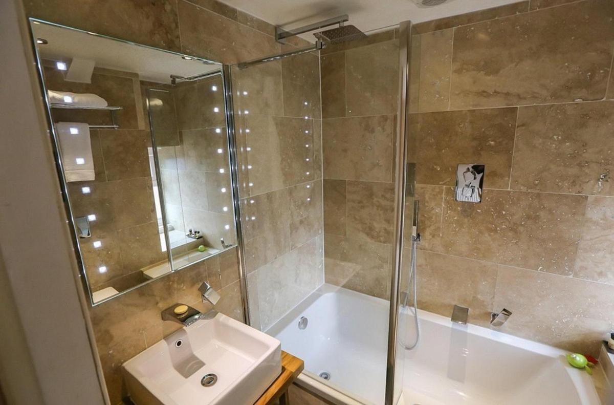 The Cheviot Hotel 벨링헴 객실 사진